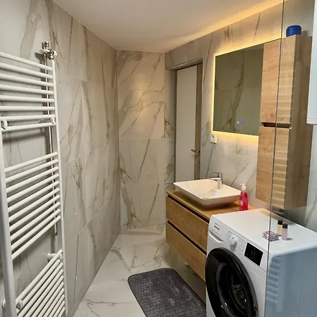 דירה Tanzanija Bihać